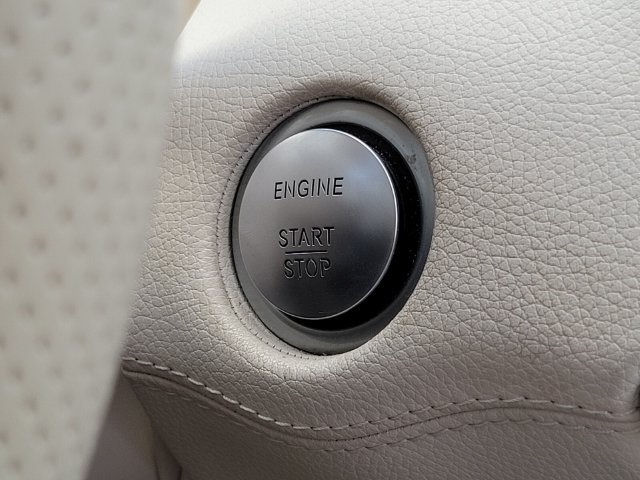 Used 2015 Black Mercedes-Benz S 550 image 23
