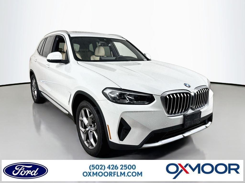 Used 2022 Alpine White BMW sDrive30i image 1