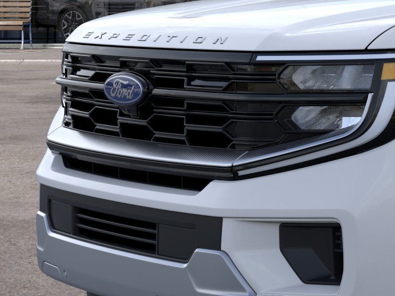 New 2026 Space Silver Metallic Ford MAX Platinum® image 17
