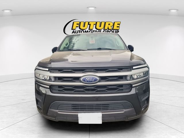 Used 2024 Gray Ford XLT image 2