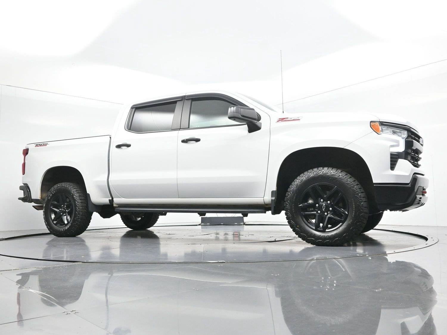 Used 2024 Summit White Chevrolet LT Trail Boss image 42