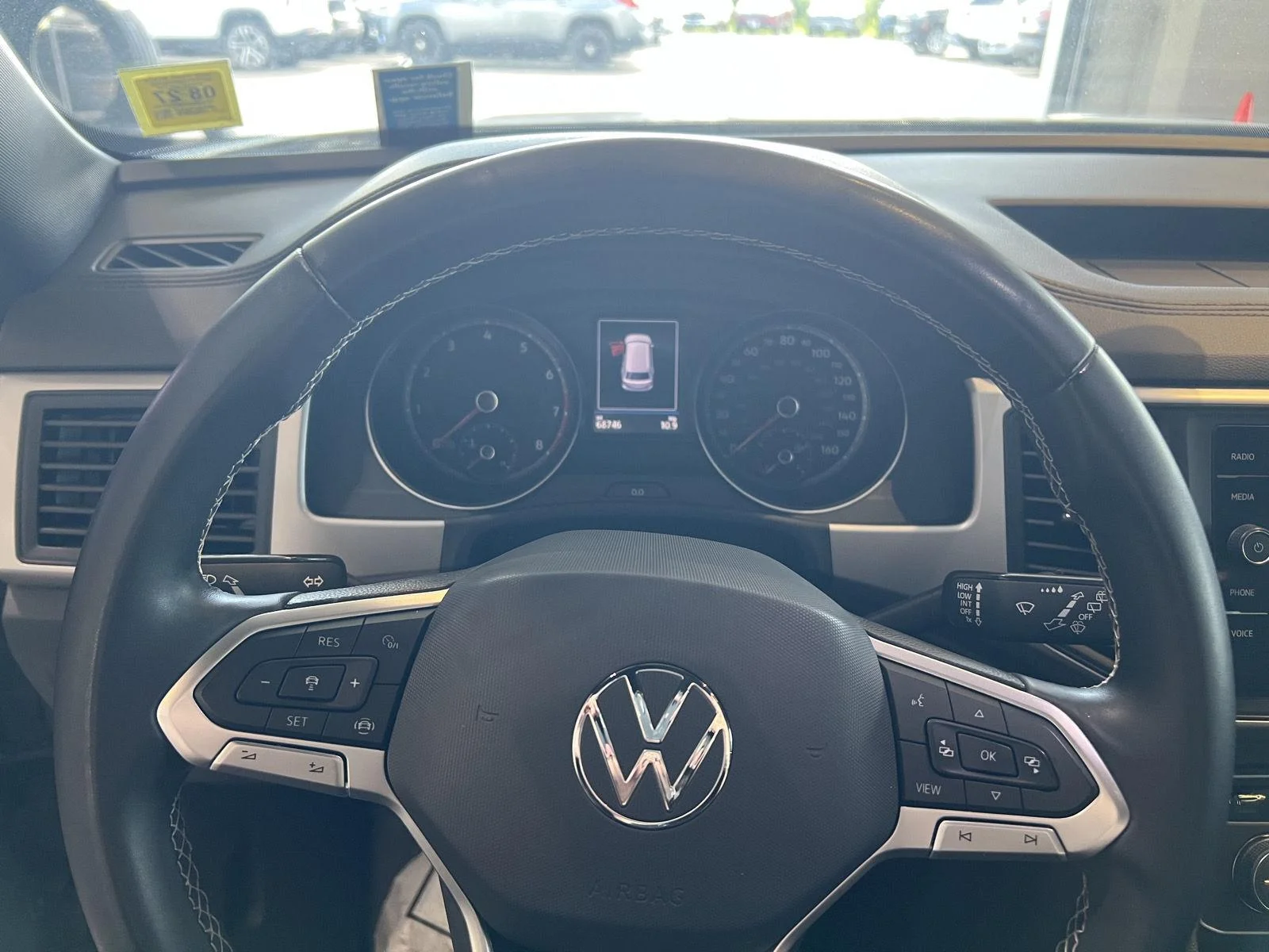 Used 2021  Volkswagen 3.6L V6 SE w/Technology image 21