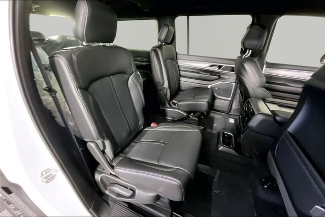 New 2026 Bright White Clearcoat Jeep  image 11