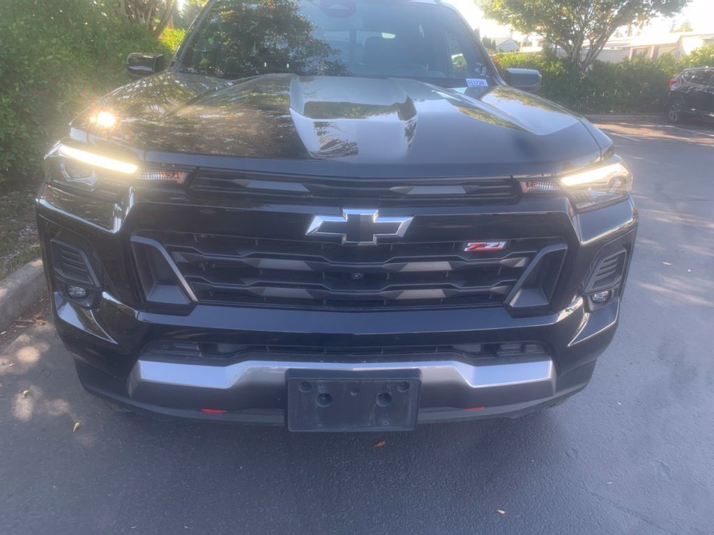 Used 2024 Black Chevrolet Z71 image 5