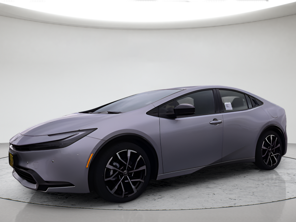 2026 Toyota Prius XSE Premium's photo