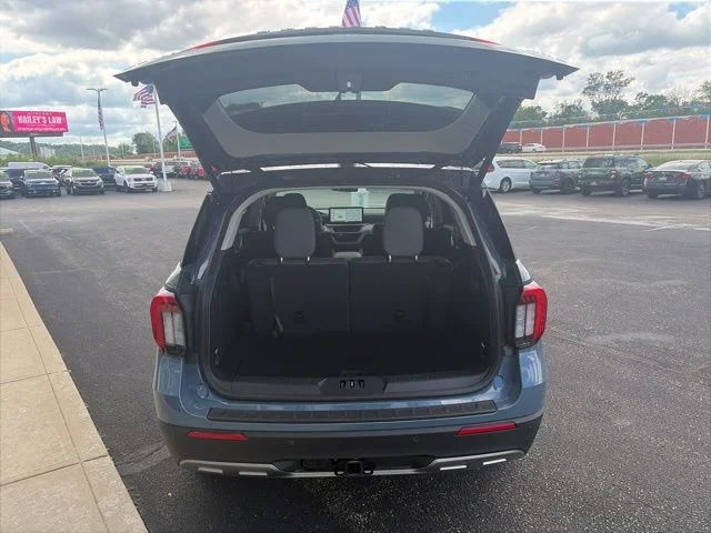 New 2026 Vapor Blue Metallic Ford Active image 40