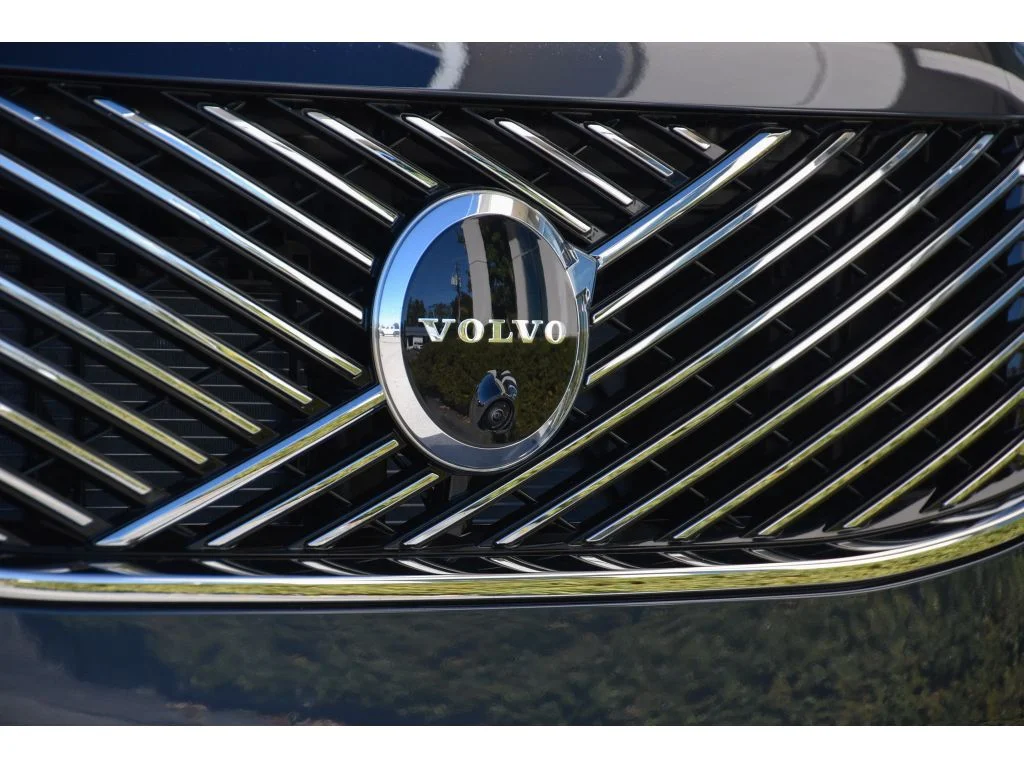 2026 Volvo XC90 Plus - Photo 11