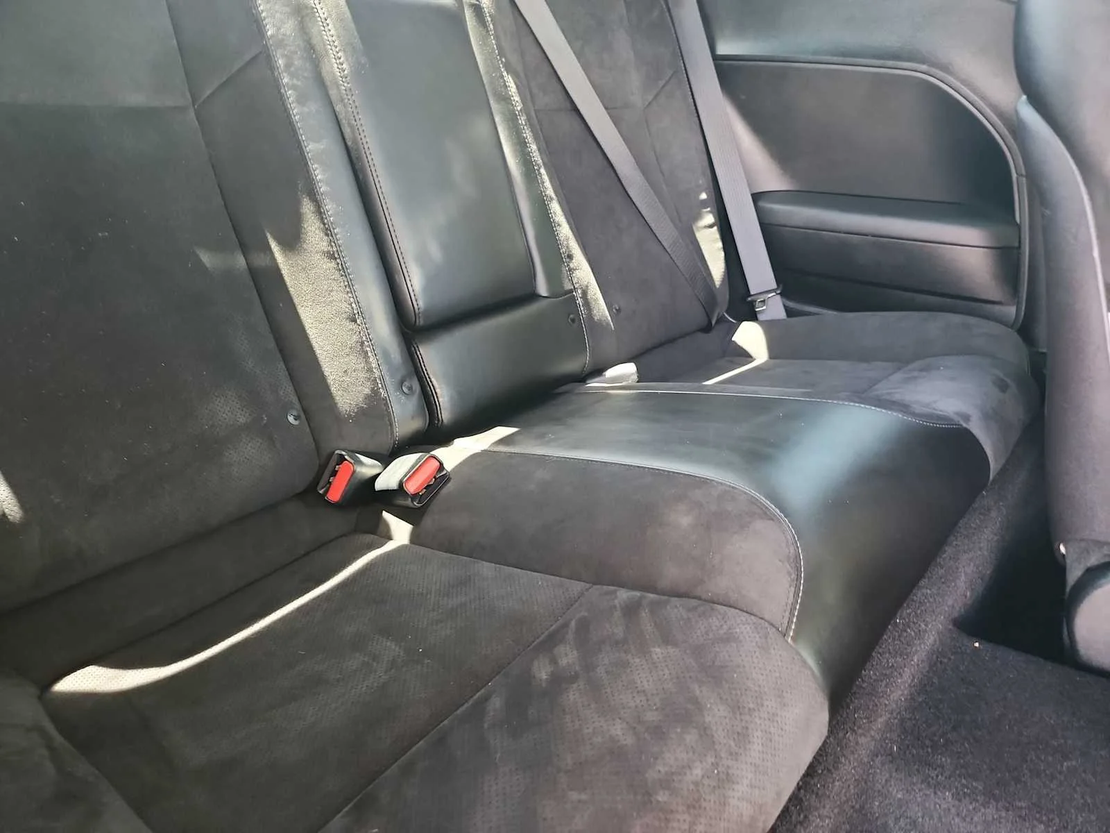 Used 2023 White Knuckle Clearcoat Dodge R/T image 17