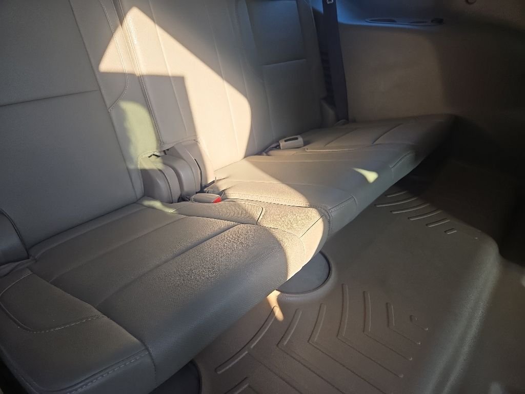 Used 2018 Gray Chevrolet Premier image 92