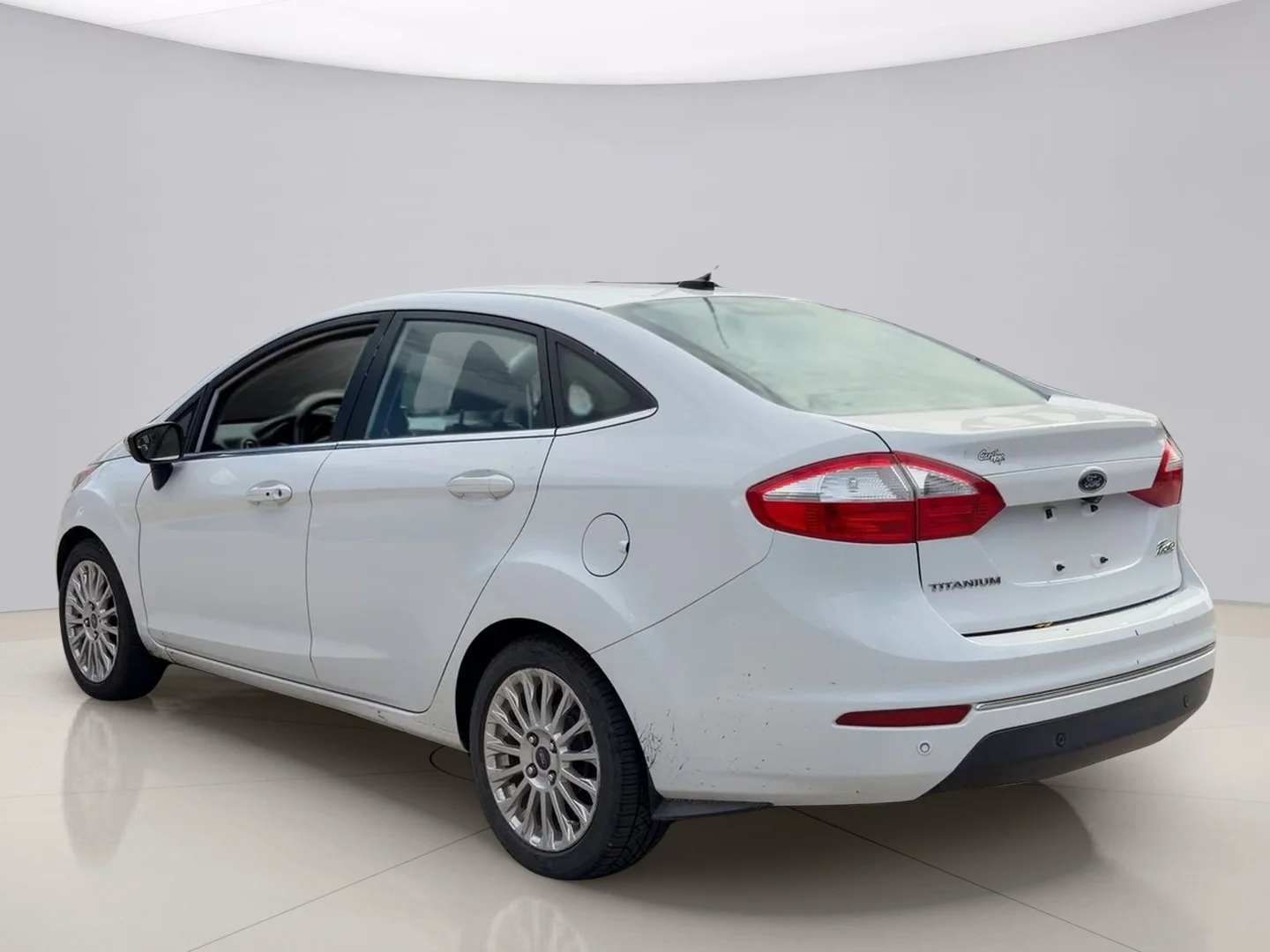 Used 2014 White Ford TITANIUM image 3