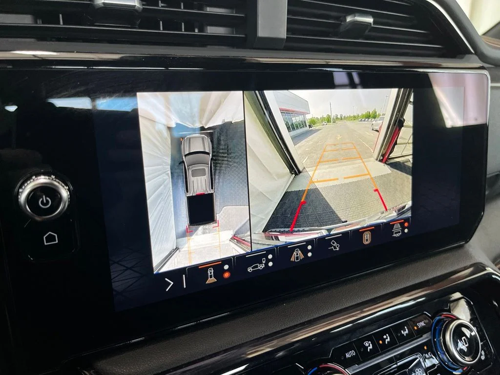 Used 2024 Gray GMC AT4 image 12