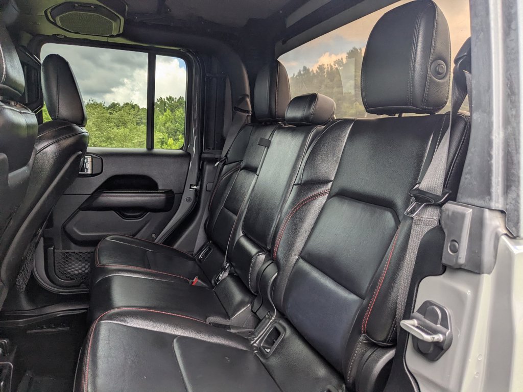Used 2020 Sting-Gray Clearcoat Jeep Rubicon image 24