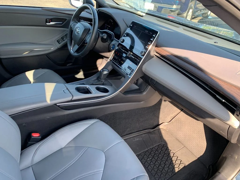 Used 2021 Gray Toyota XLE Plus image 18