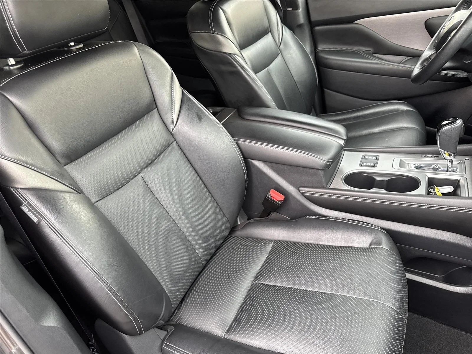 Used 2023 Gun Metallic Nissan SL image 36