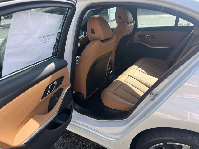 New 2025 Mineral White Metallic BMW 330i xDrive Sedan image 19