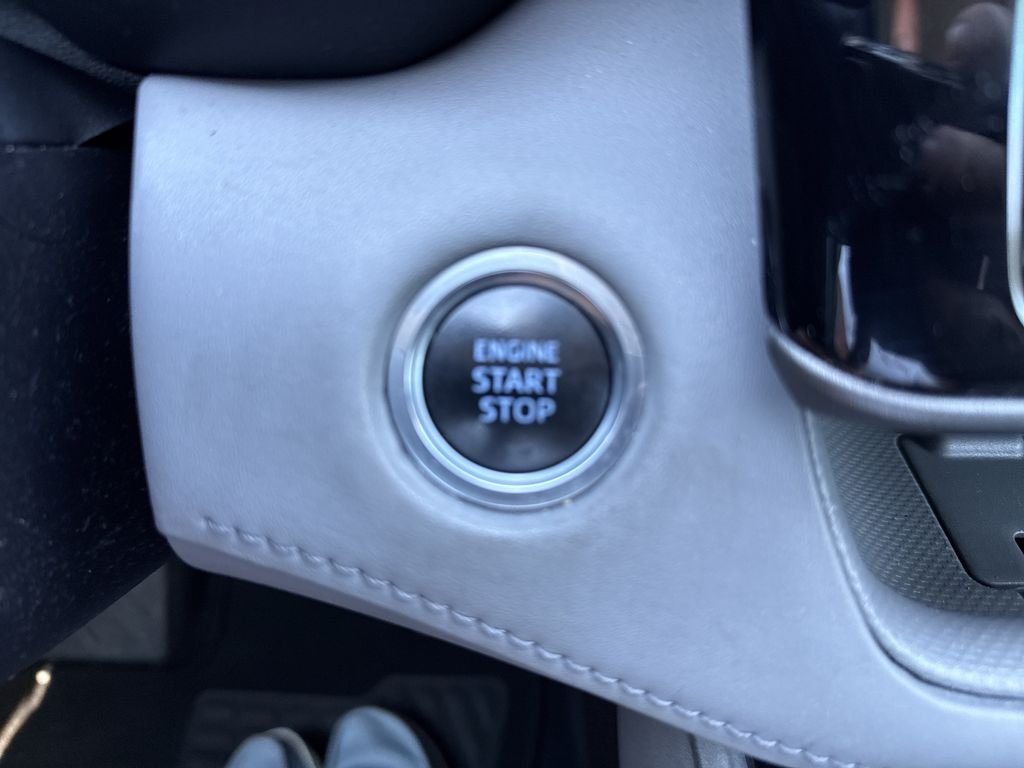 2021 Toyota Highlander XLE - Photo 22