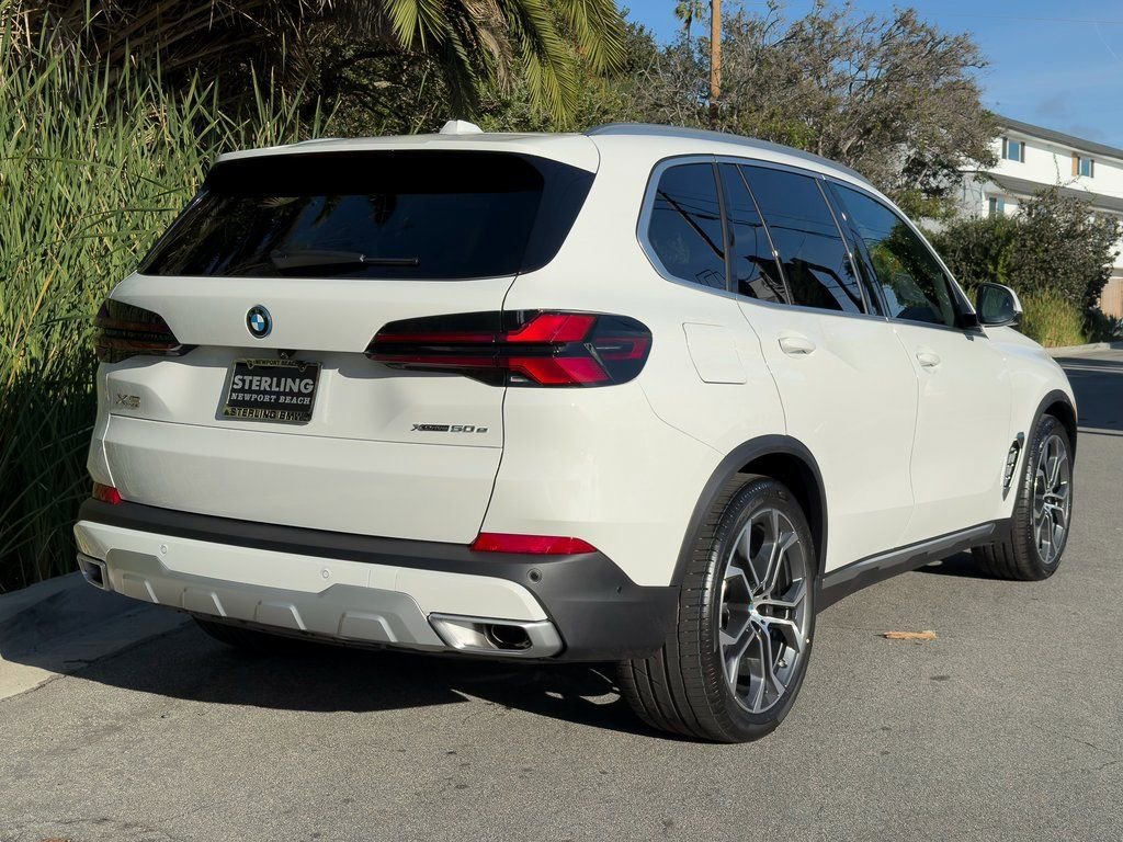 2026 BMW X5 50e - Photo 5