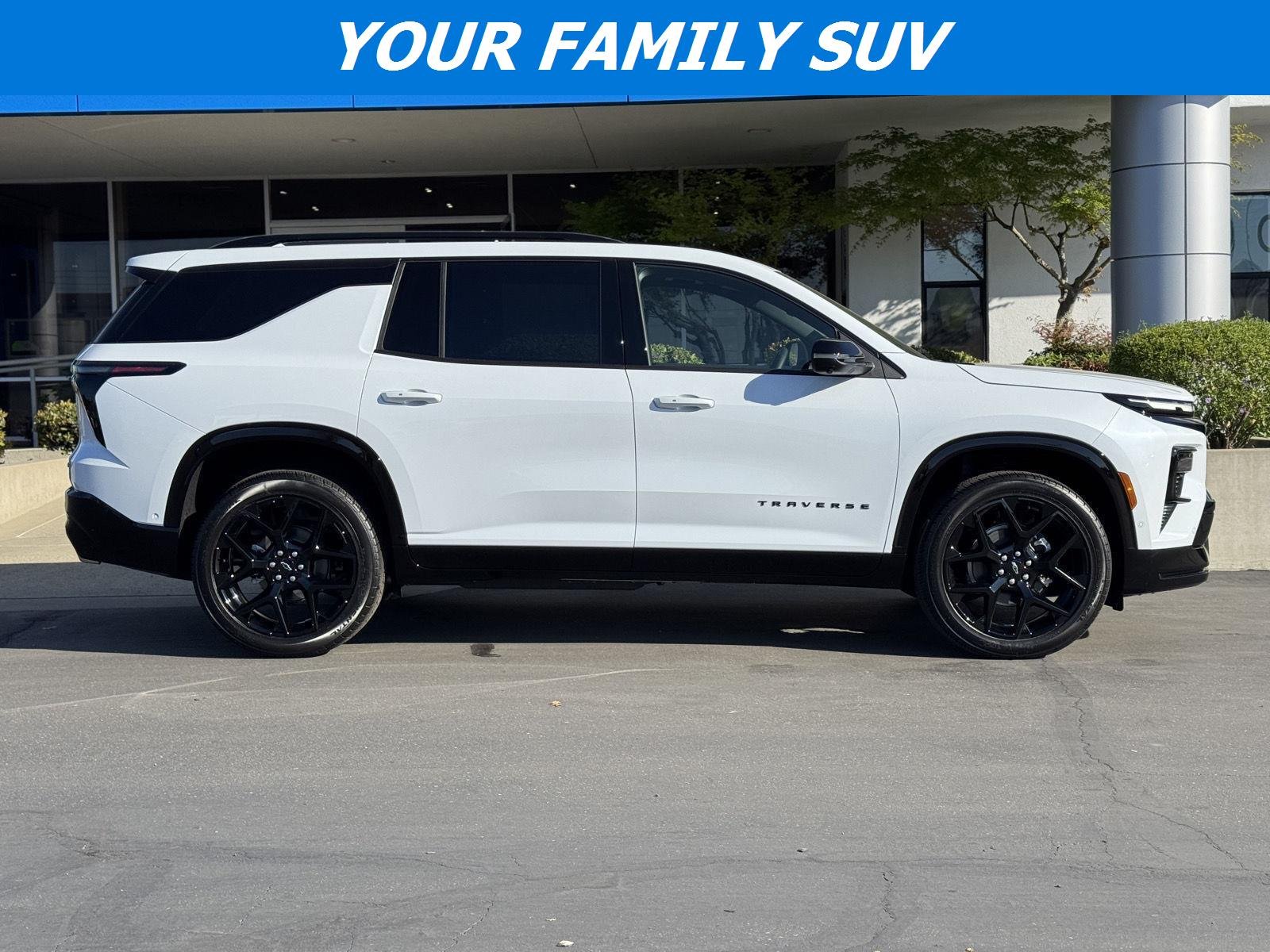 New 2026 Polar White Tricoat Chevrolet RS image 4