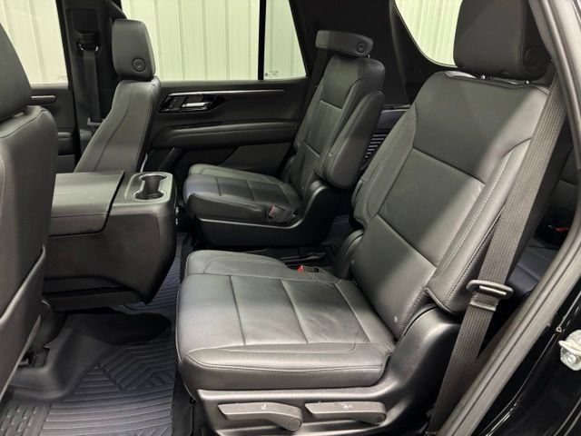 Used 2025 Black Chevrolet Z71 image 12