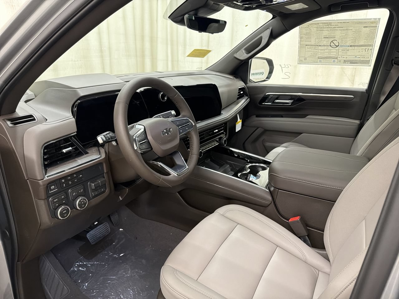 2026 Chevrolet Tahoe Z71 - Photo 14