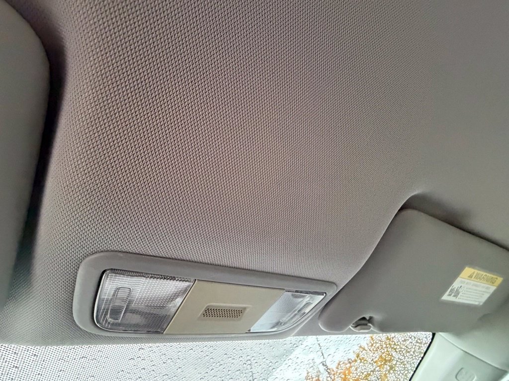Used 2015 Black Honda LX image 18
