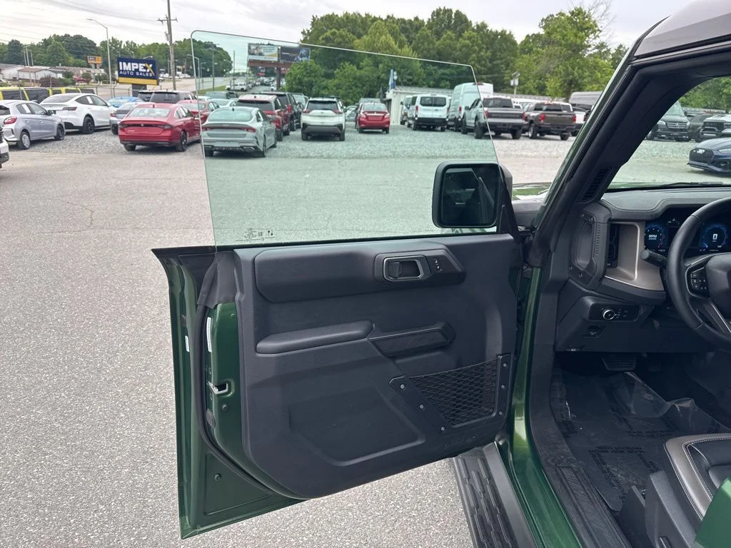 Used 2025 Green Ford Outer Banks image 30