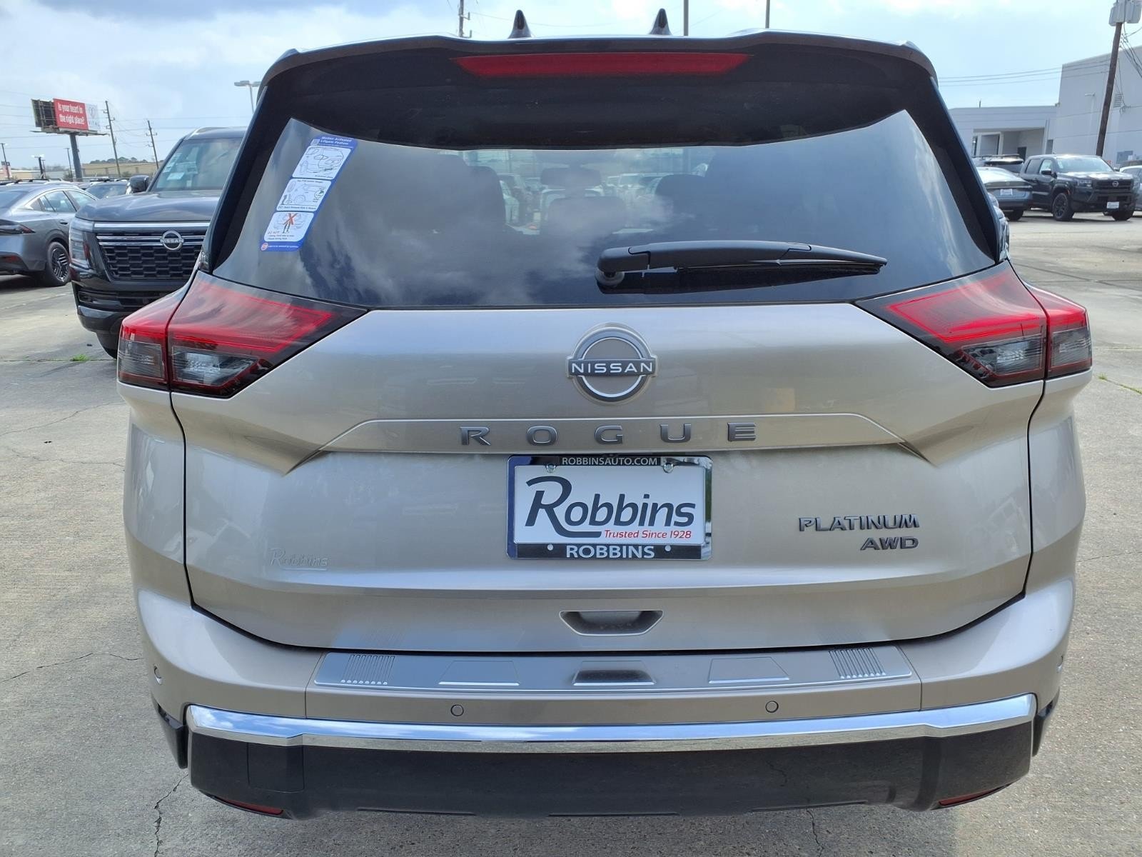 2026 Nissan Rogue Platinum Silver at Robbins Nissan