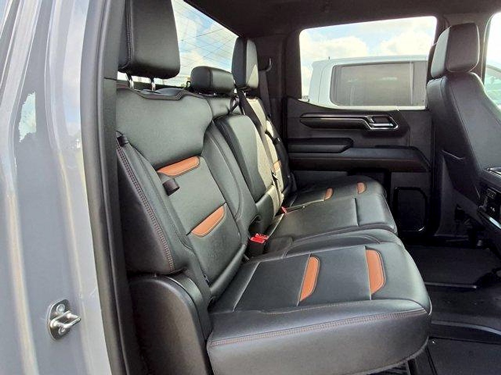 2024 GMC Sierra 1500 AT4 - Photo 26