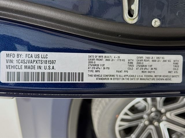 New 2026 Fathom Blue Pearl-Coat Exterior Paint (Late Availability) Jeep  image 34