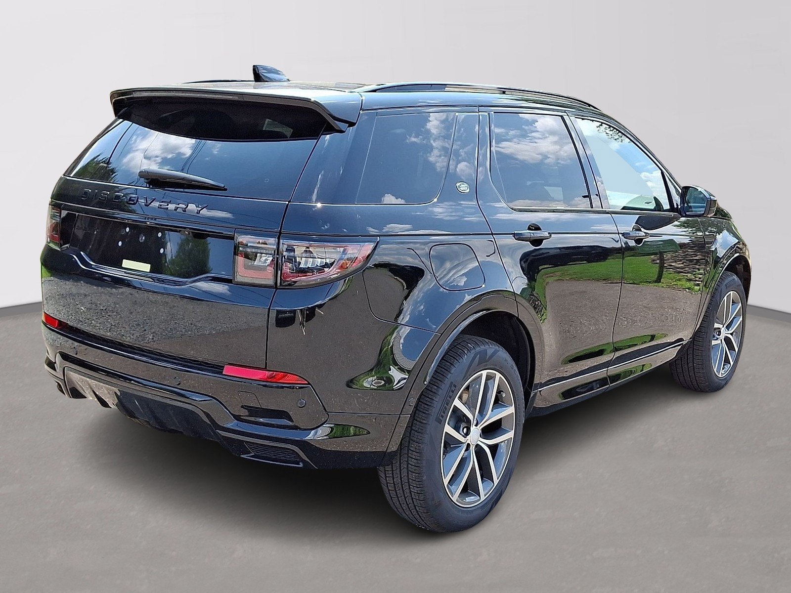 New 2026 Santorini Black Land Rover Landmark image 3