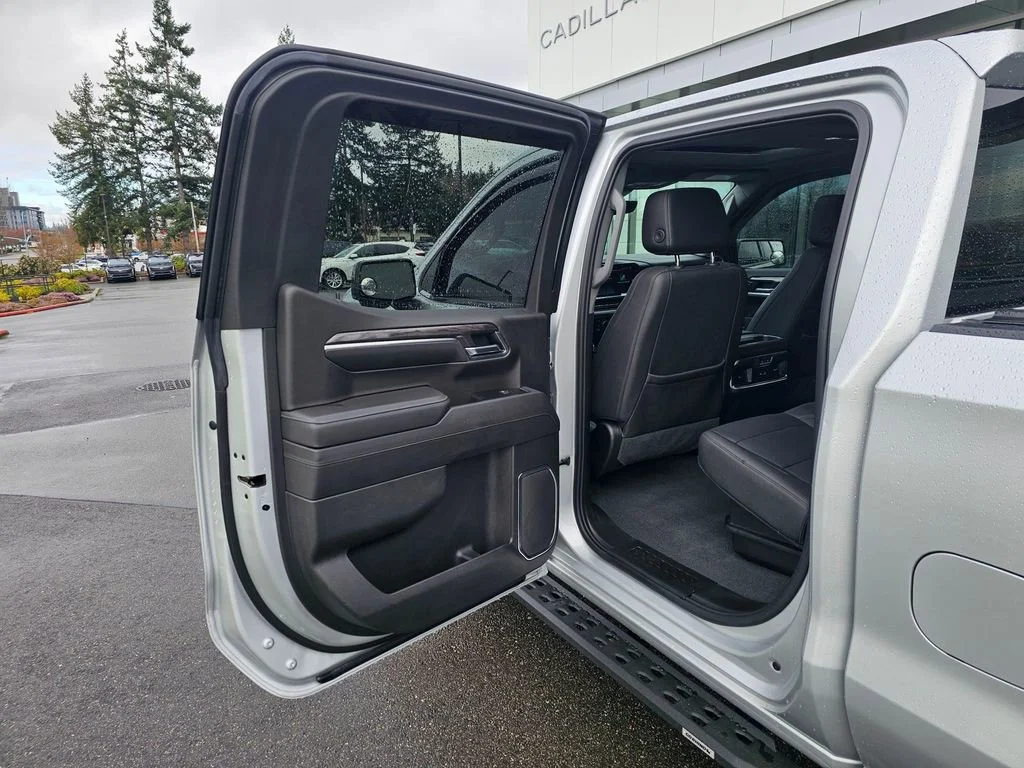 Used 2022 Silver Ice Metallic Chevrolet LTZ image 16