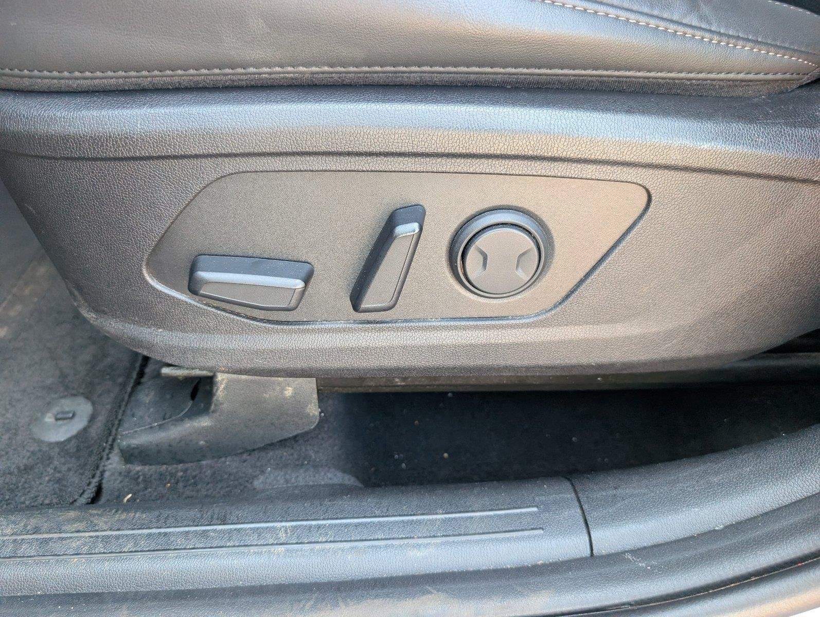 Used 2024 Everlasting Silver Kia S image 13