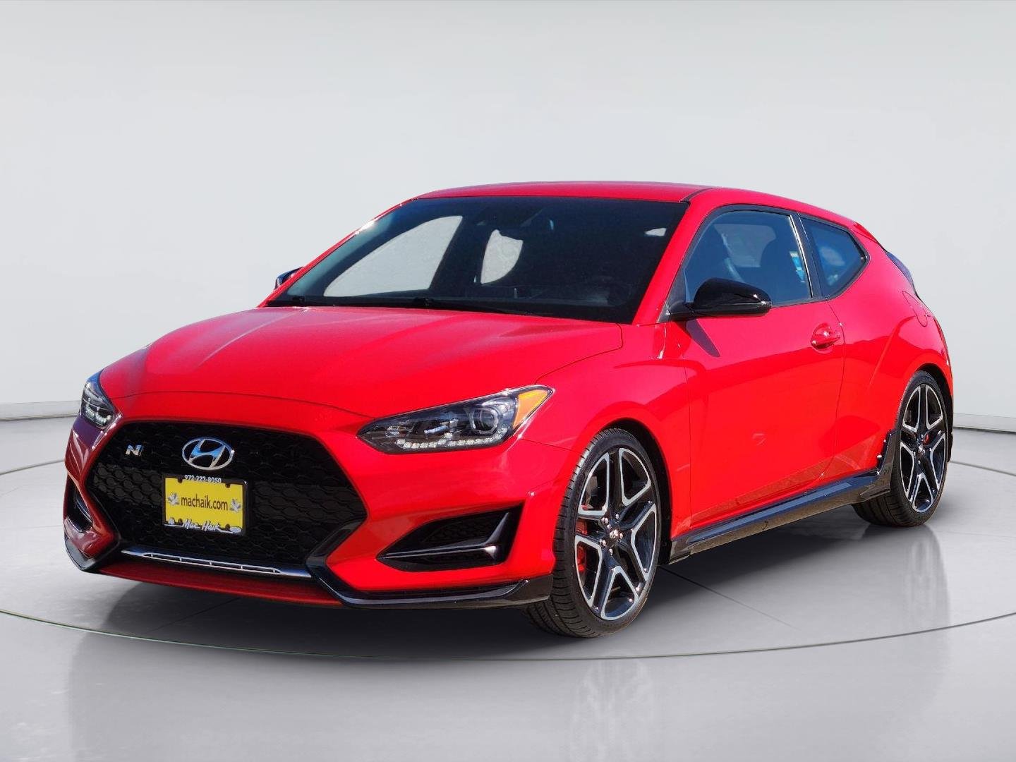 Used 2021 Racing Red Hyundai Base image 3