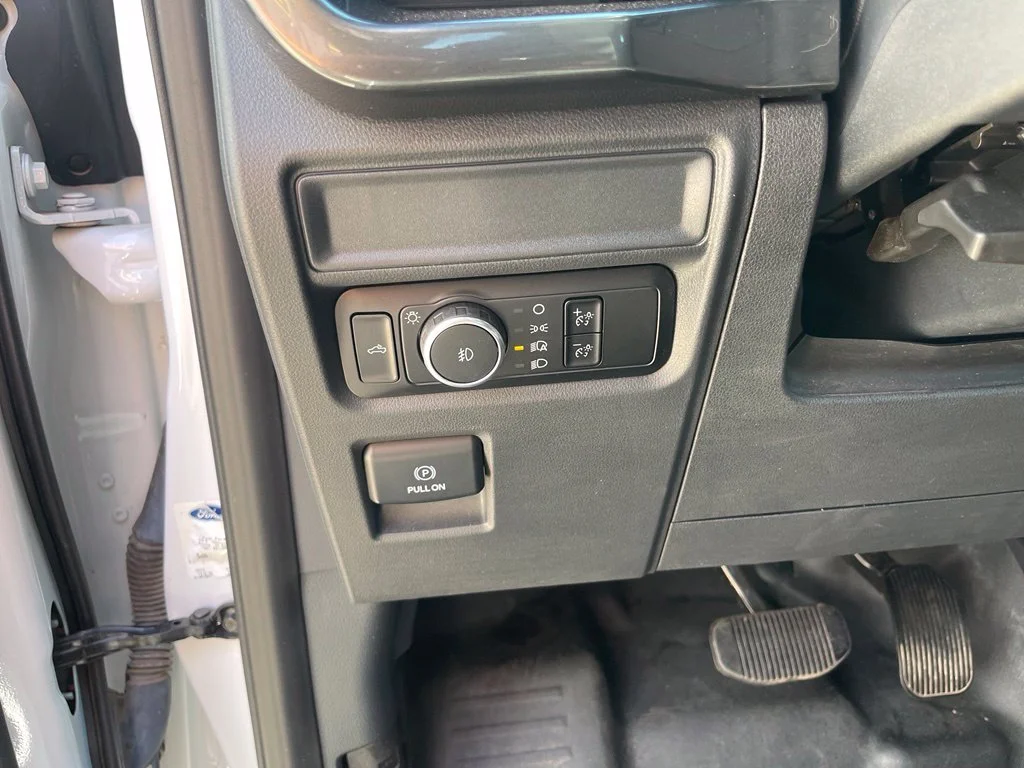 Certified Used 2023 Oxford White Ford XL image 12