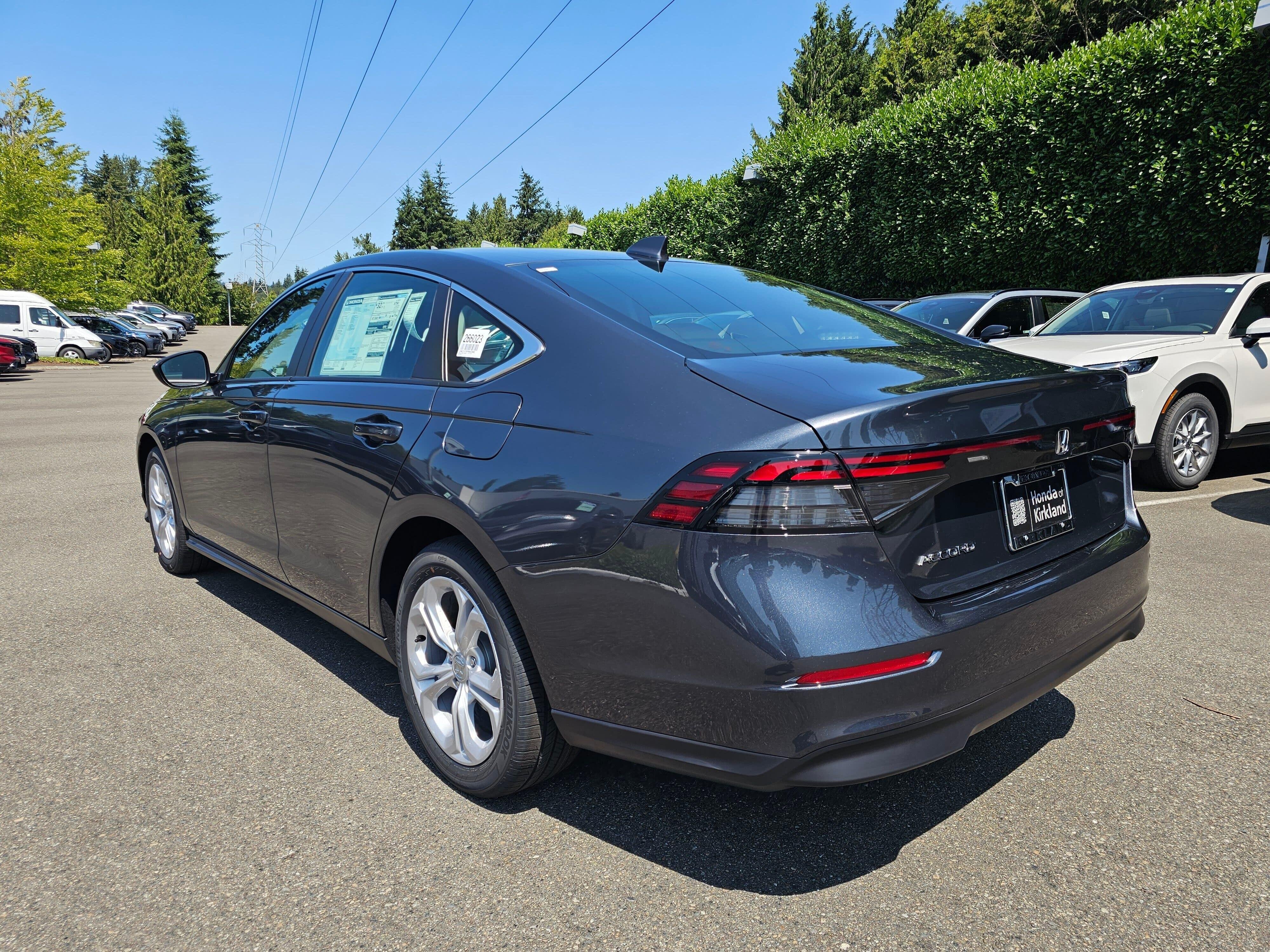 New 2026 Meteorite Gray Metallic Honda LX image 5