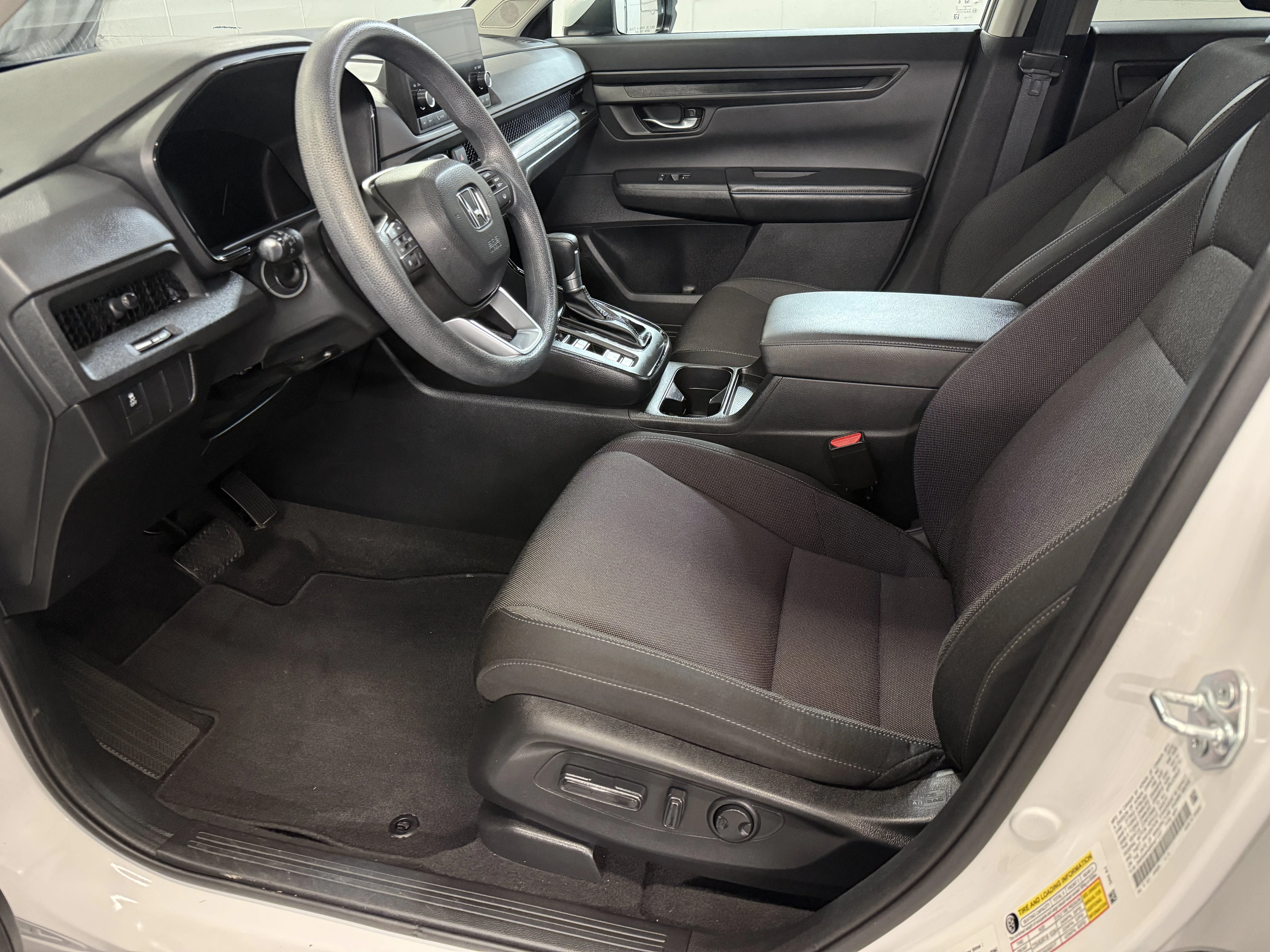 Certified Used 2024 Platinum White Pearl Honda EX image 14