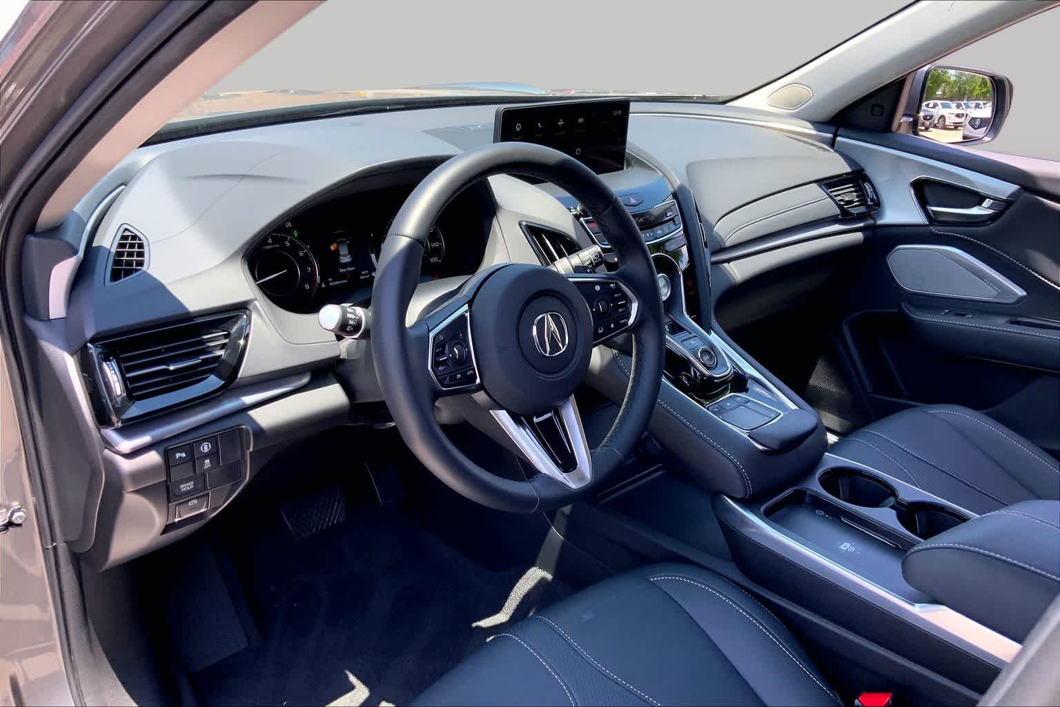 Used 2026 Liquid Carbon Metallic Acura w/Technology Package image 18