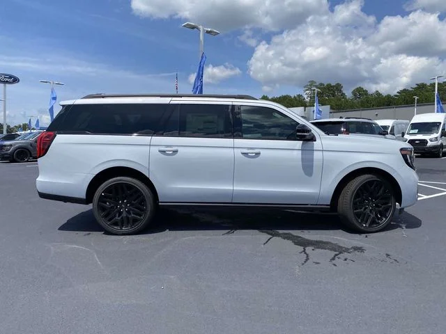 New 2026 Space Silver Metallic Ford Platinum image 2