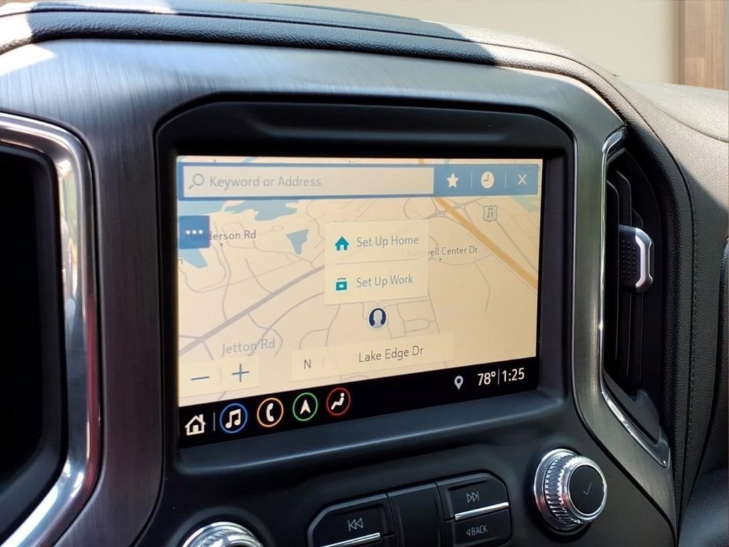 Used 2019 WHITE FROST TRICOAT GMC Denali image 4