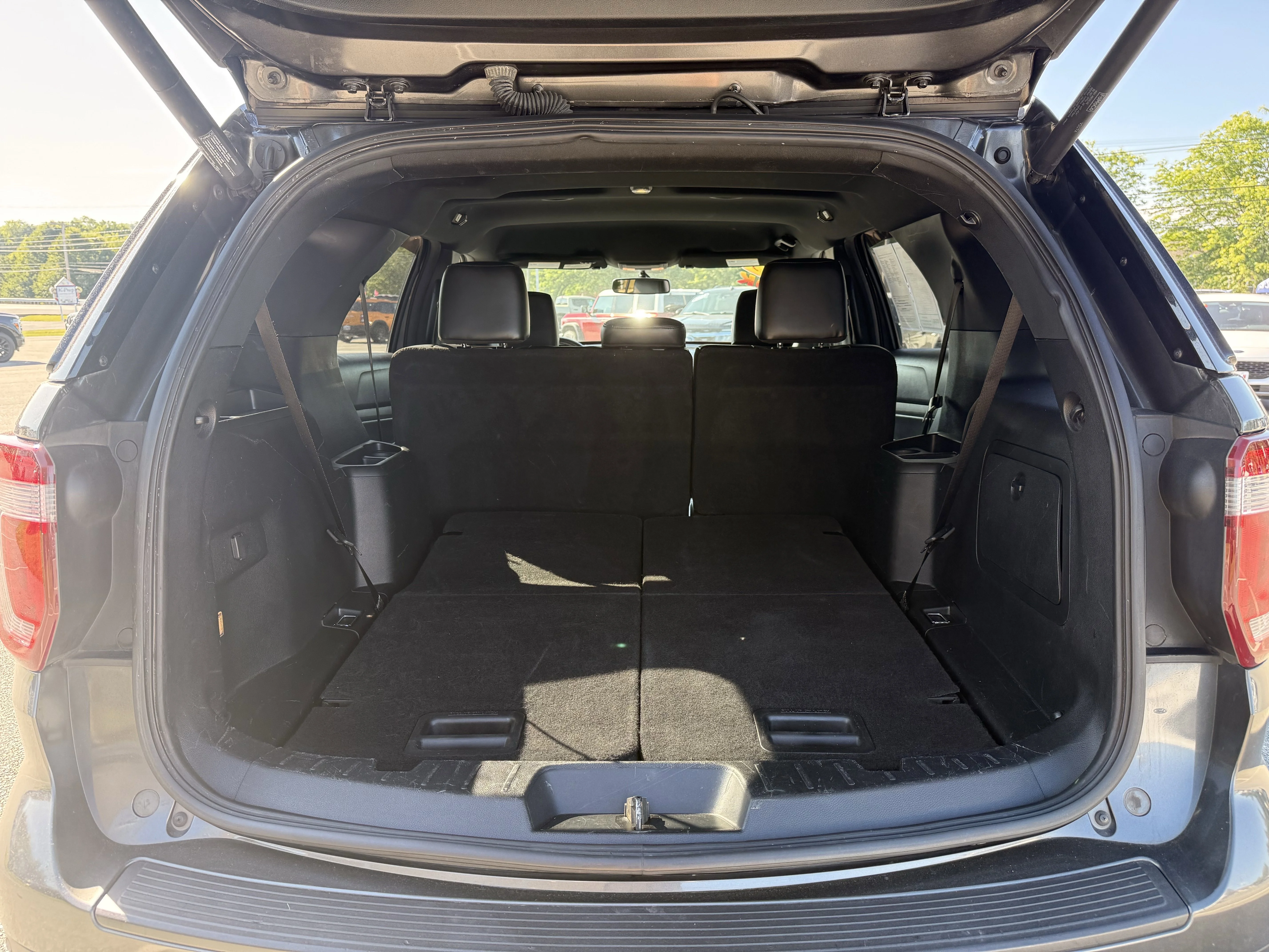 Used 2019 Magnetic Ford XLT image 32