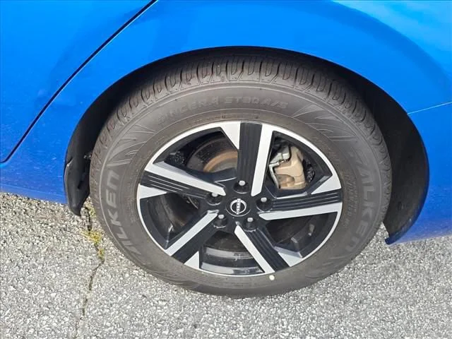 Used 2024 Electric Blue Met Nissan SV image 15