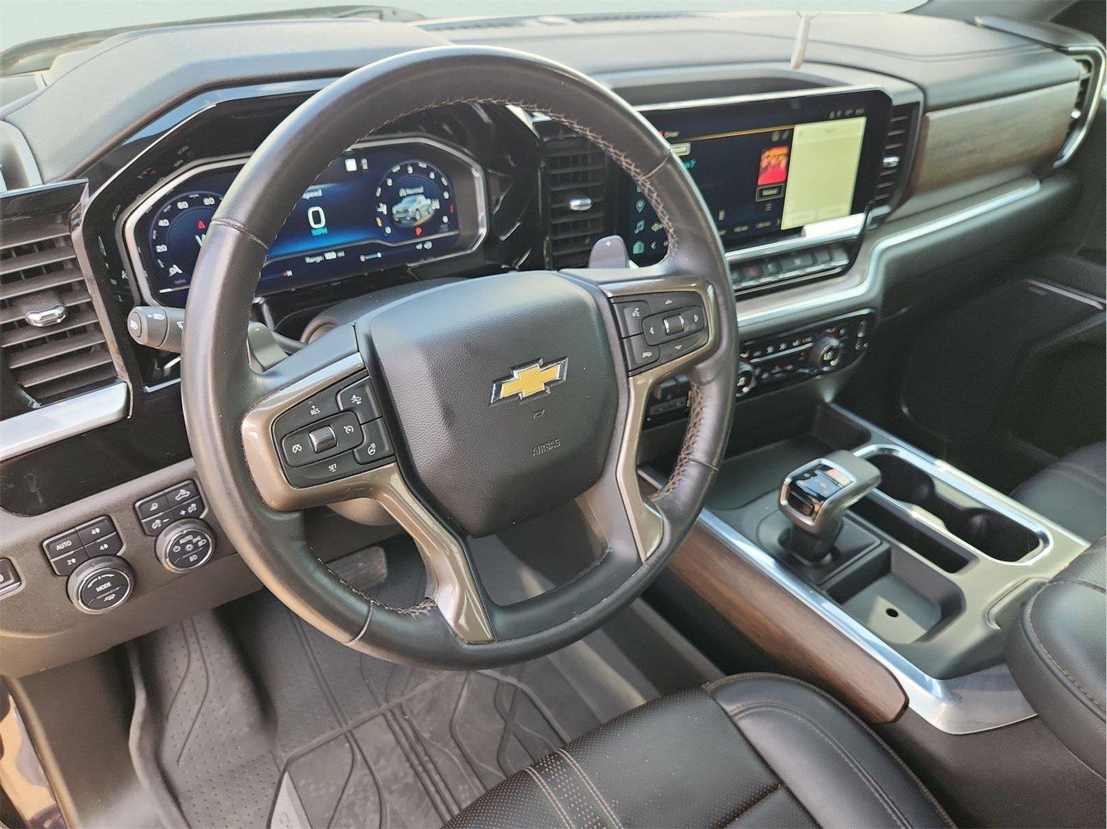 2022 Chevrolet Silverado 1500 High Country - 9