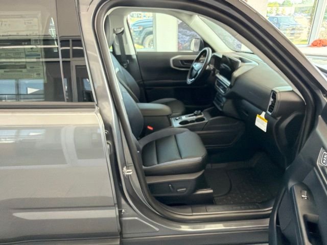 New 2026 Carbonized Gray Metallic Ford Outer Banks® image 39