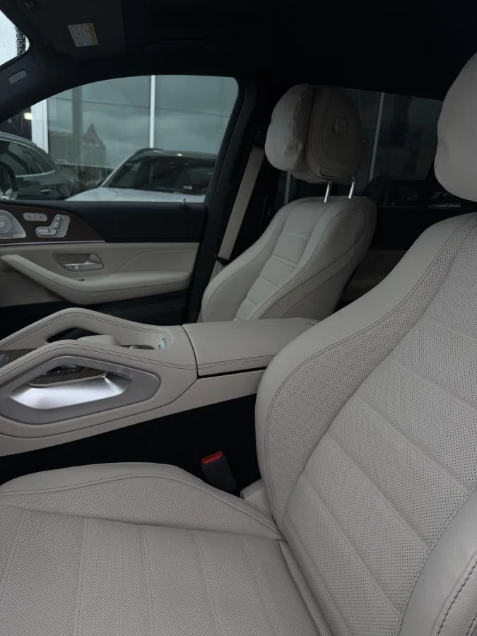 New 2026 Blue Mercedes-Benz GLS 450 image 36