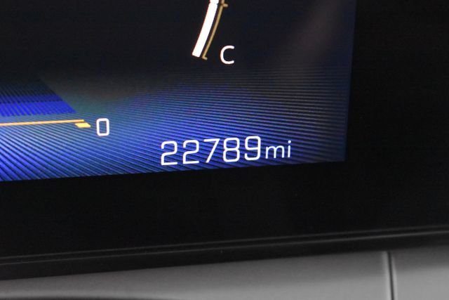 Used 2024 White Chevrolet LT image 23