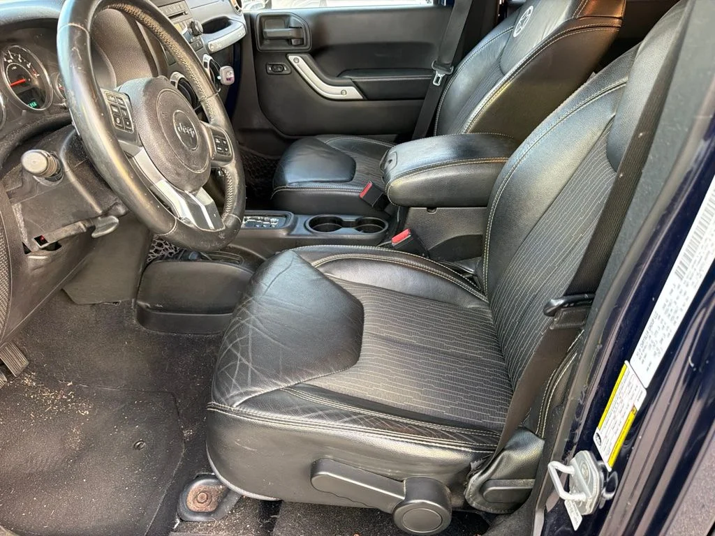 Used 2013 True Blue Pearlcoat Jeep Unlimited Freedom Edition image 6