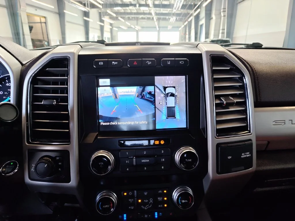 Used 2020 White Ford King Ranch image 22