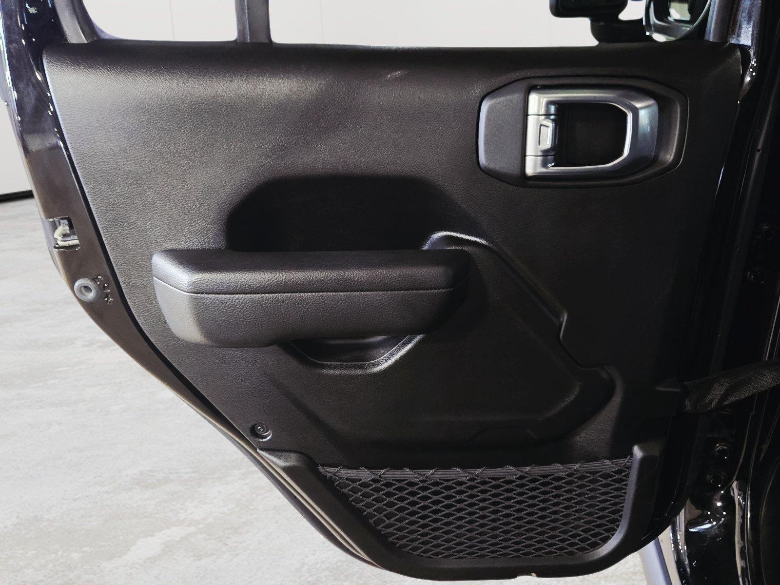 Used 2026 Black Clearcoat Jeep Rubicon image 35