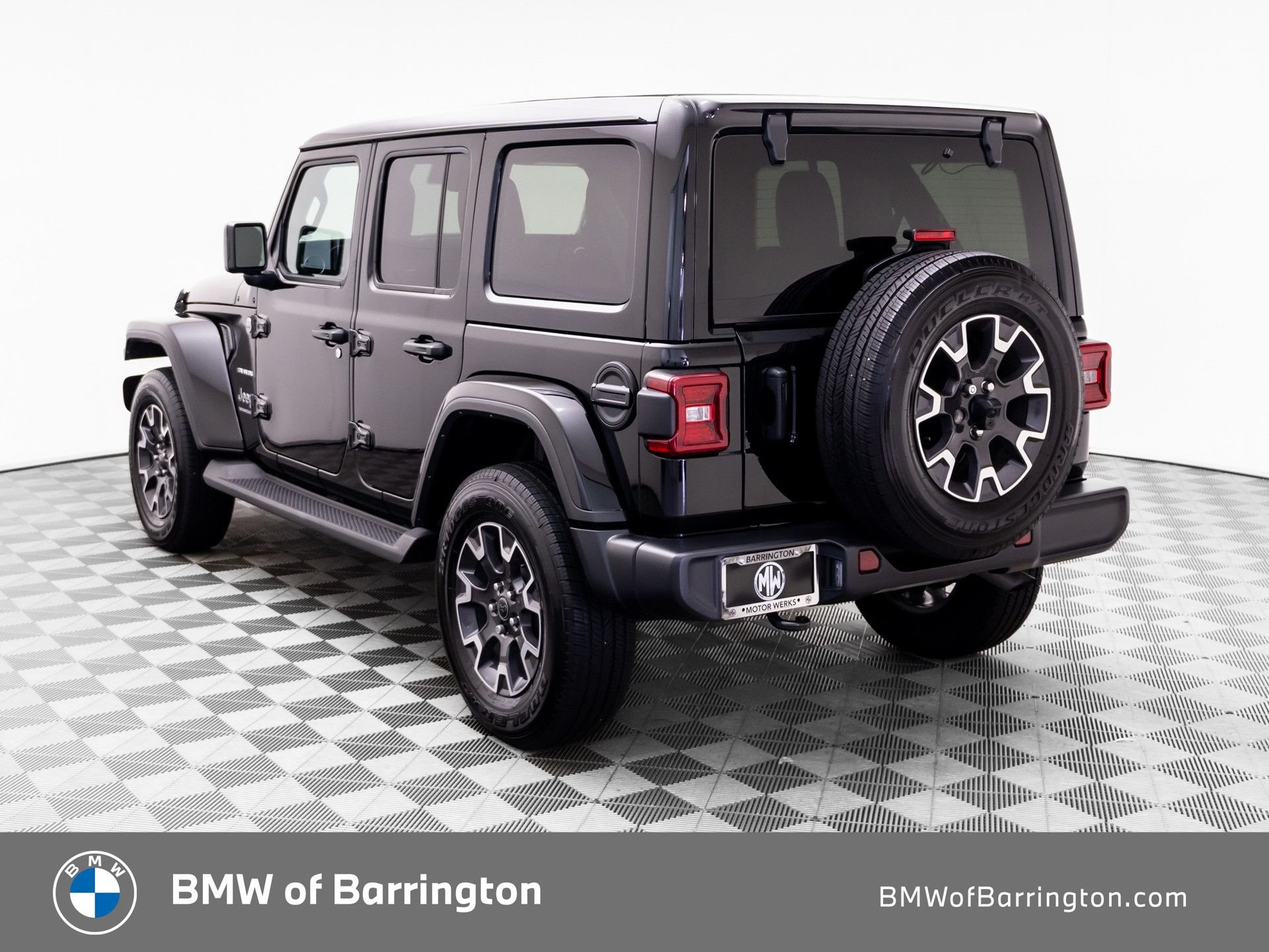 Used 2024 Black Jeep Sahara image 3