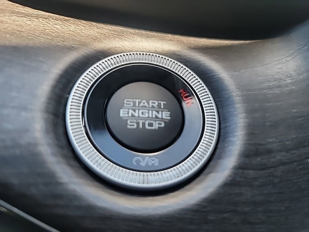 2023 Jeep Grand Cherokee Overland - Photo 22